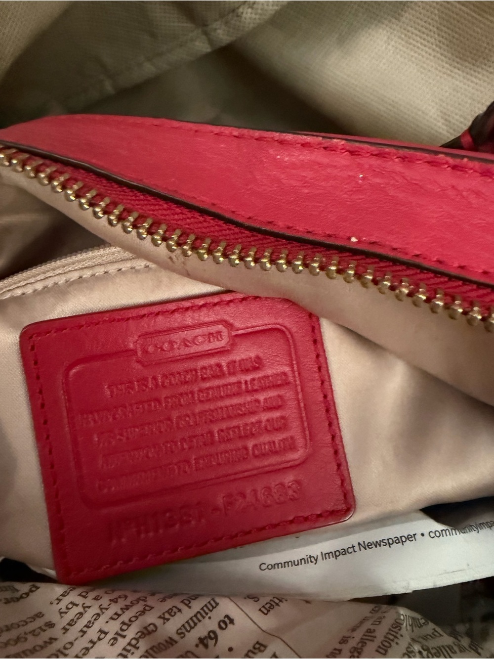 Coach Red Leather Shoulder Bag with Gold Hardware - Picture 2 of 7